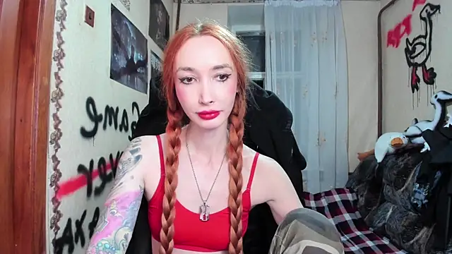 Snapshot of Roxy_Silver chatting on September 16, 8:54 pm Roxy Silver online show from September 16, 8:54 pm