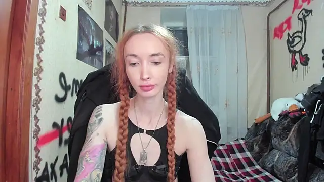 Snapshot of Roxy_Silver chatting on March 2, 2:08 am Roxy Silver online show from March 2, 2:08 am