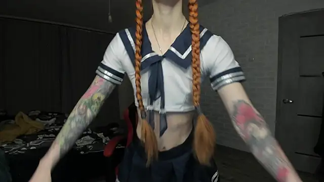Snapshot of Roxy_Silver chatting on March 13, 7:06 pm Roxy Silver online show from March 13, 7:06 pm