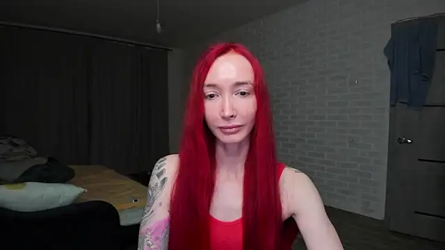 Roxy Silver online show from February 9, 1:47 am