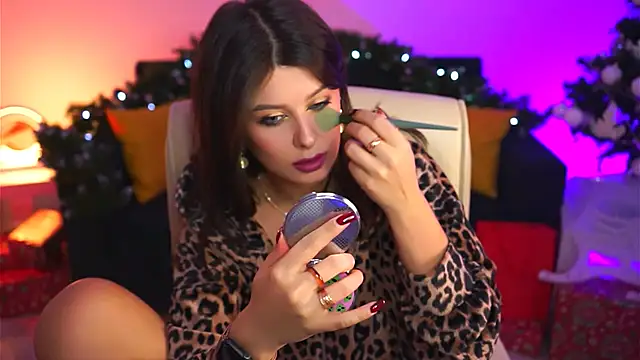 Snapshot of NicoleMun chatting on January 10, 5:02 pm NicoleMun online show from January 10, 5:02 pm