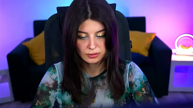 Snapshot of NicoleMun chatting on March 4, 5:56 pm NicoleMun online show from March 4, 5:56 pm