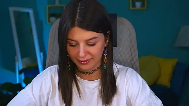 Snapshot of NicoleMun chatting on February 4, 6:38 pm NicoleMun online show from February 4, 6:38 pm