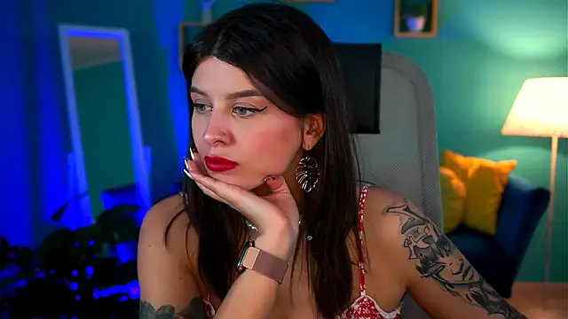 Snapshot of NicoleMun chatting on February 18, 6:26 pm NicoleMun online show from February 18, 6:26 pm