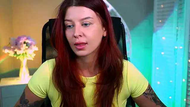 NicoleMun online show from March 25, 12:37 pm