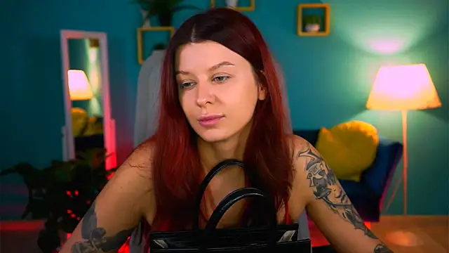 NicoleMun online show from February 14, 3:23 pm