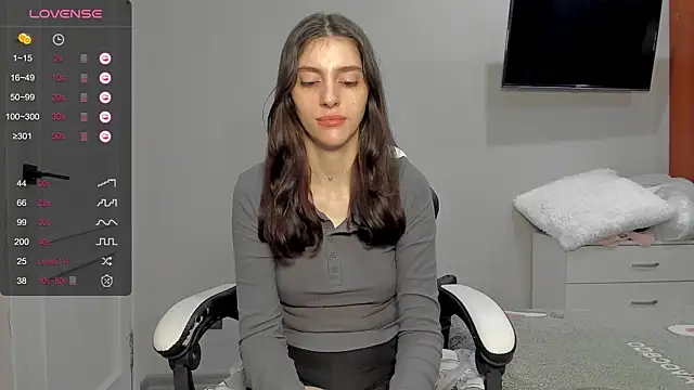 broosnica1 online show from March 11, 7:02 am