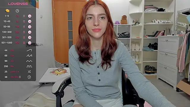 broosnica1 online show from May 27, 9:16 am