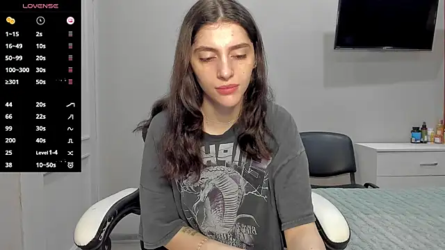 broosnica1 online show from October 13, 9:55 am