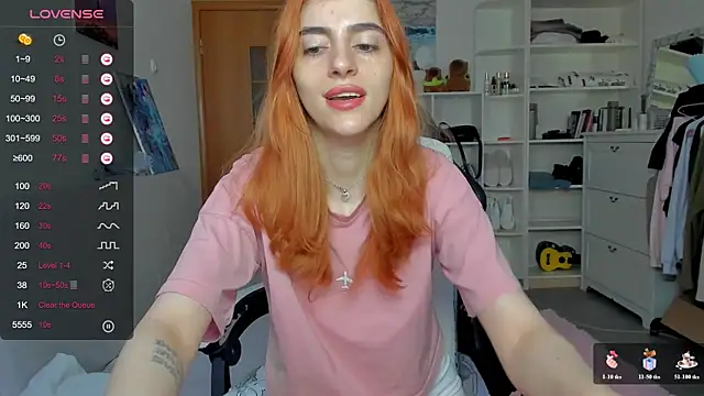 Snapshot of broosnica1 chatting on July 10, 8:58 am broosnica1 online show from July 10, 8:58 am