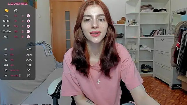broosnica1 online show from May 6, 8:18 am