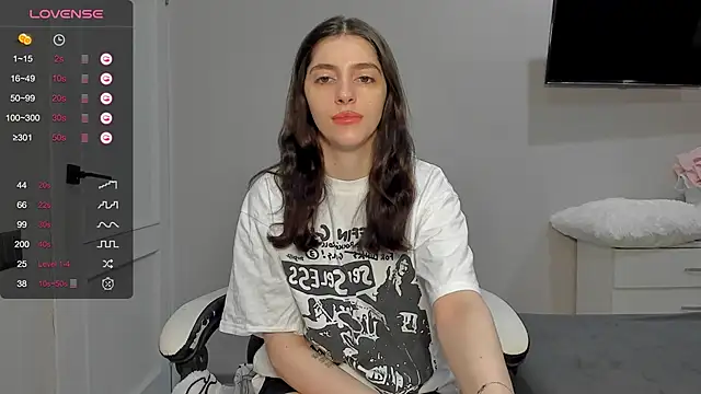 broosnica1 online show from February 23, 7:53 am