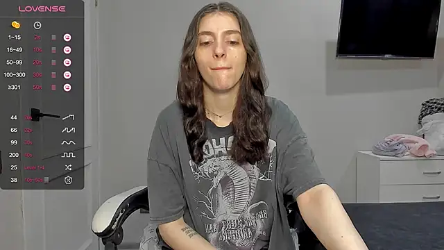 broosnica1 online show from February 27, 7:19 am