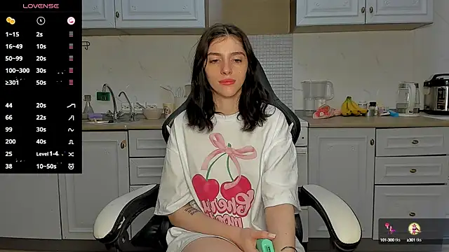 broosnica1 online show from March 17, 1:29 pm