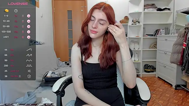 broosnica1 online show from May 10, 9:24 am