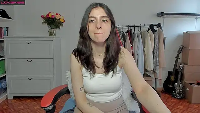 broosnica1 online show from March 30, 7:43 am