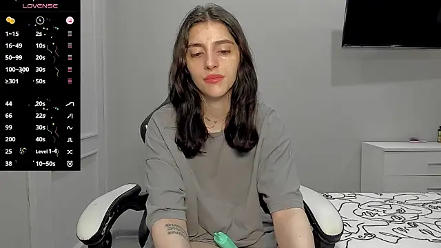 broosnica1 online show from September 17, 6:15 am