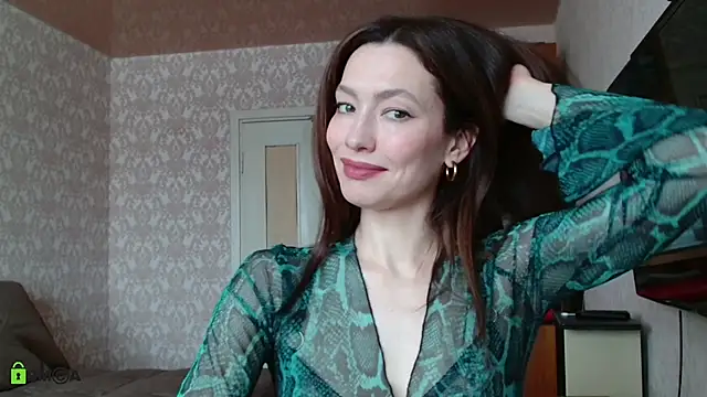 Snapshot of alicia_spicy chatting on March 20, 7:25 am alicia spicy online show from March 20, 7:25 am