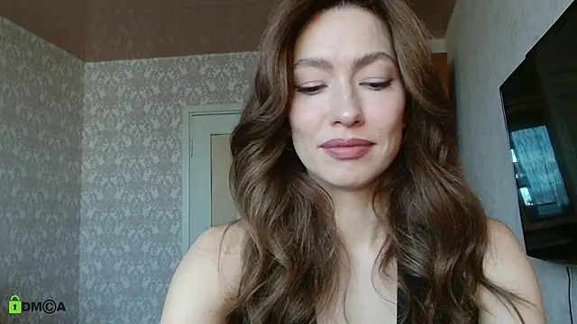 Snapshot of alicia_spicy chatting on October 2, 5:11 am alicia spicy online show from October 2, 5:11 am