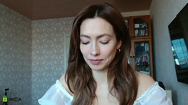 Snapshot of alicia_spicy chatting on October 12, 4:47 am alicia spicy online show from October 12, 4:47 am