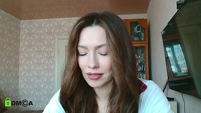 Snapshot of alicia_spicy chatting on March 8, 4:23 am alicia spicy online show from March 8, 4:23 am