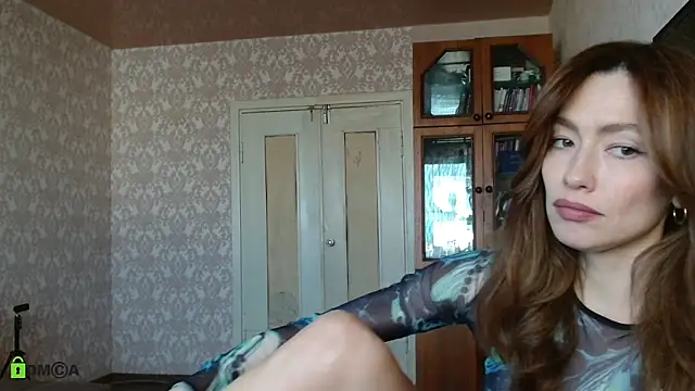 Snapshot of alicia_spicy chatting on October 13, 5:20 am alicia spicy online show from October 13, 5:20 am