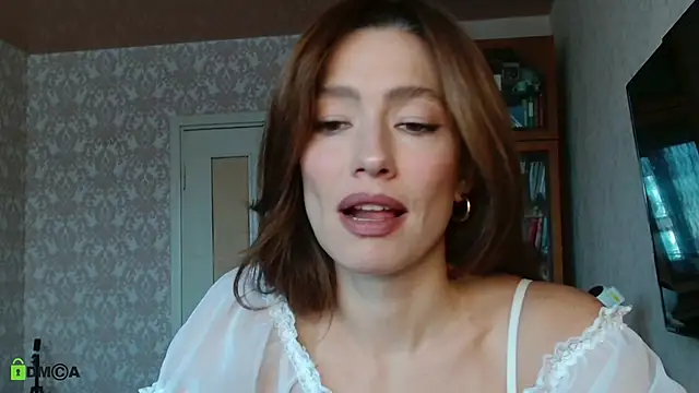 Snapshot of alicia_spicy chatting on November 13, 8:51 am alicia spicy online show from November 13, 8:51 am