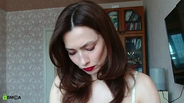 alicia spicy online show from May 13, 6:31 am