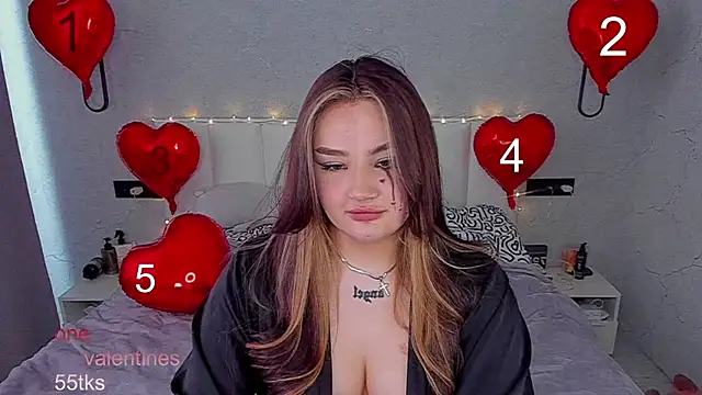 little m0use online show from February 14, 9:20 am