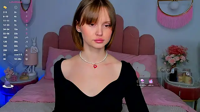 Snapshot of MaryLew chatting on November 22, 6:12 am MaryLew online show from November 22, 6:12 am