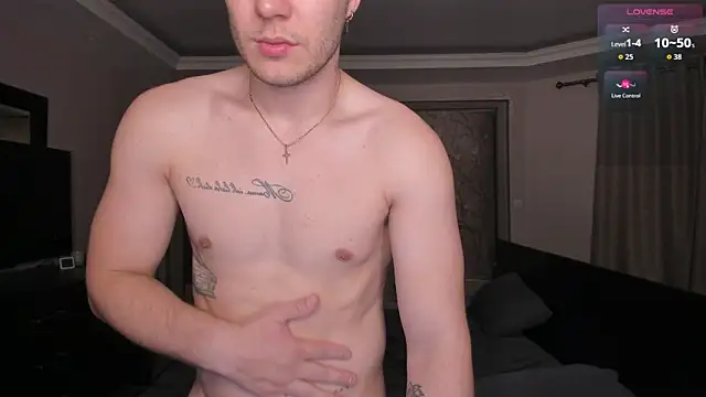 Snapshot of miraacle chatting on October 30, 7:55 pm miraacle online show from October 30, 7:55 pm