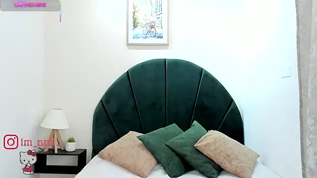  AlejaCruz  online show from January 12, 5:53 pm