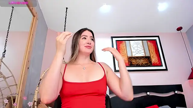 Snapshot of _AlejaCruz_ chatting on July 2, 6:25 pm AlejaCruz online show from July 2, 6:25 pm