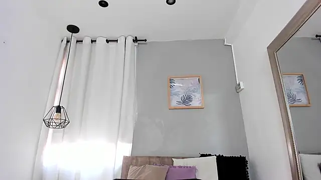  AlejaCruz  online show from May 31, 12:11 pm