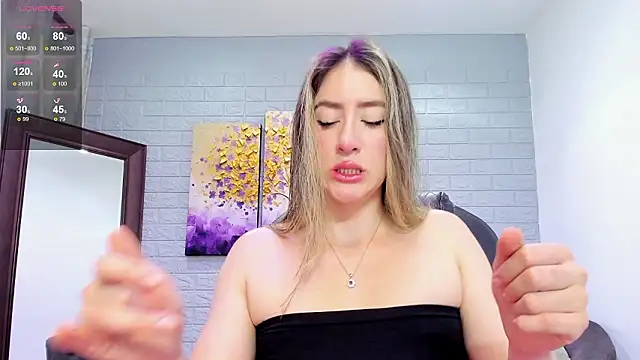  AlejaCruz  online show from March 3, 5:53 pm