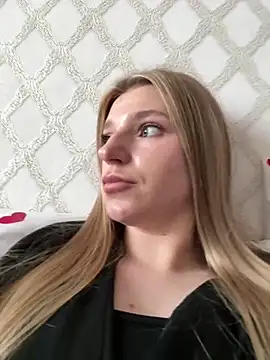 adel secret online show from May 30, 3:28 pm