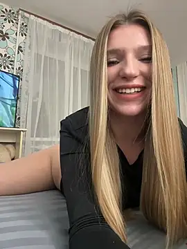 Snapshot of adel_secret chatting on January 16, 9:19 pm adel secret online show from January 16, 9:19 pm