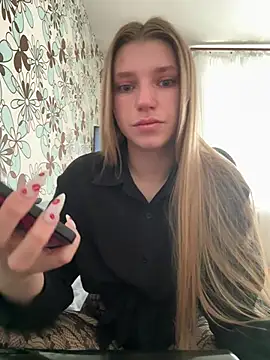 adel secret online show from March 22, 10:28 am