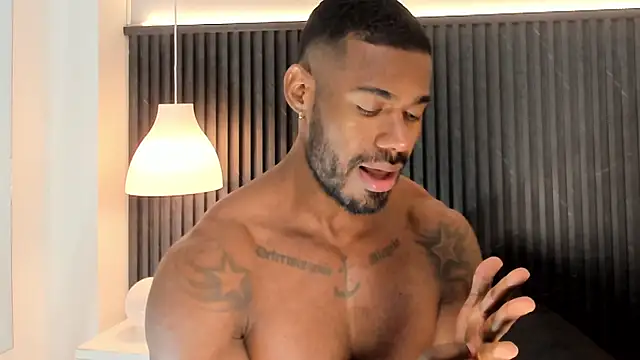 Ganiimedes online show from January 14, 7:50 pm