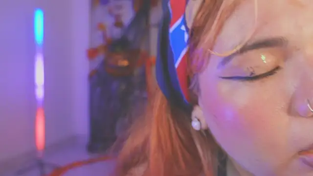 Samanta cutee online show from October 18, 10:06 am