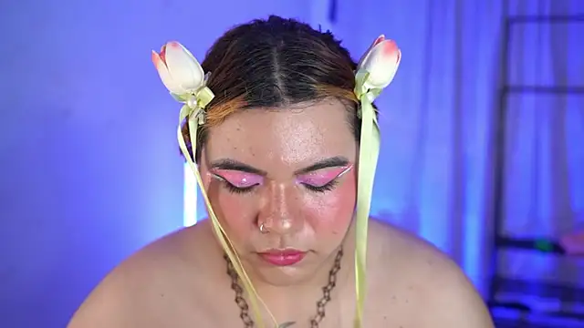 Samanta cutee online show from February 23, 11:22 am