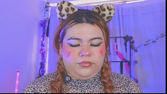 Samanta cutee online show from December 19, 1:46 pm