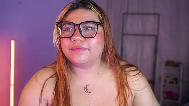 Samanta cutee online show from March 14, 11:38 am