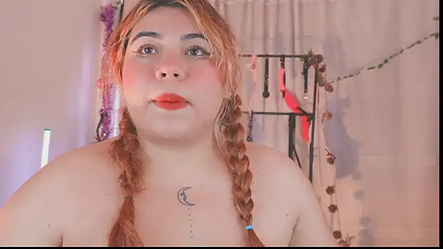 Samanta cutee online show from December 18, 9:18 pm