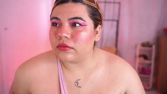 Samanta cutee online show from March 22, 1:23 pm