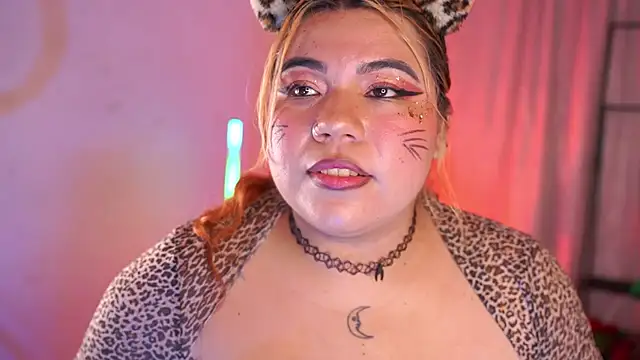 Samanta cutee online show from February 18, 1:03 am