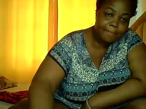 Snapshot of KINKYGIRL30 chatting on October 6, 6:58 am KINKYGIRL30 online show from October 6, 6:58 am
