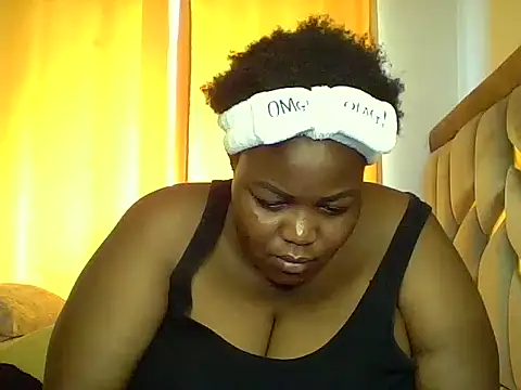 Snapshot of KINKYGIRL30 chatting on March 18, 11:33 am KINKYGIRL30 online show from March 18, 11:33 am