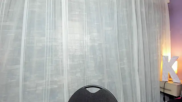 KatieGomez online show from April 15, 7:58 pm