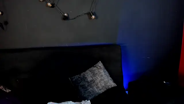 Charlotte  Brown  online show from February 17, 1:44 pm